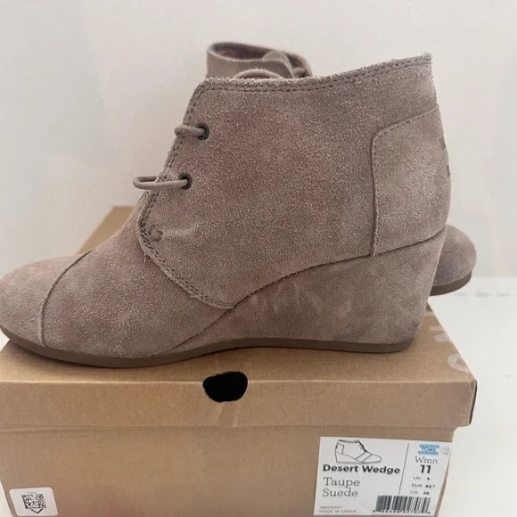 TOMS Women's Desert Taupe Suede Booties Lace Up Wedge Ankle boots SIZE 11 - Picture 4 of 6